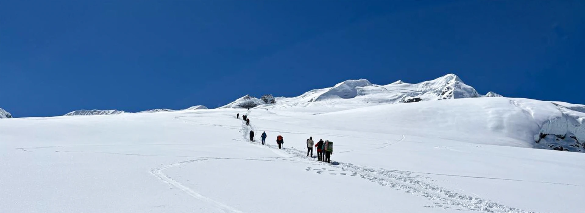 Mera Peak over Zwatrala pass