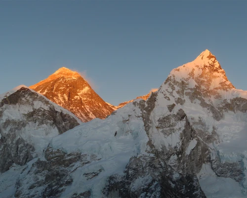Everest nupche